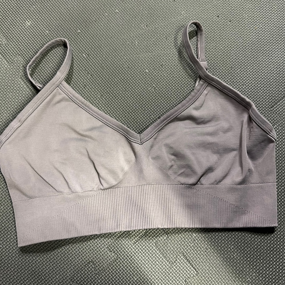 Size 10 Lululemon sports bra